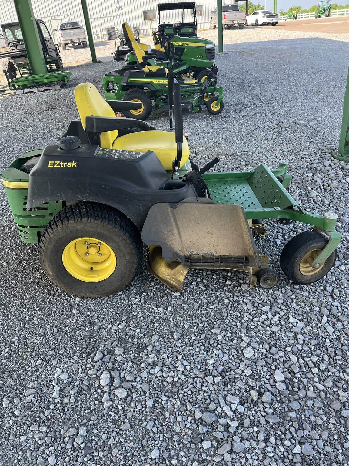 2014 John Deere Z445 Image