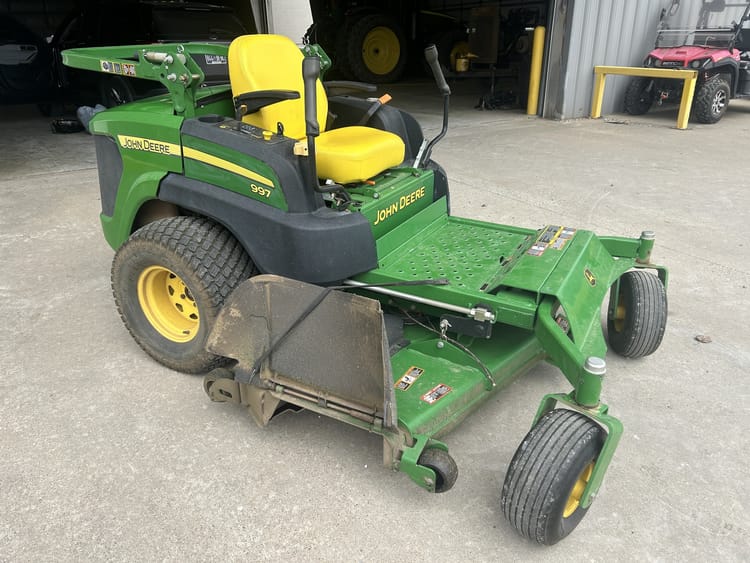 2012 John Deere 997 Image
