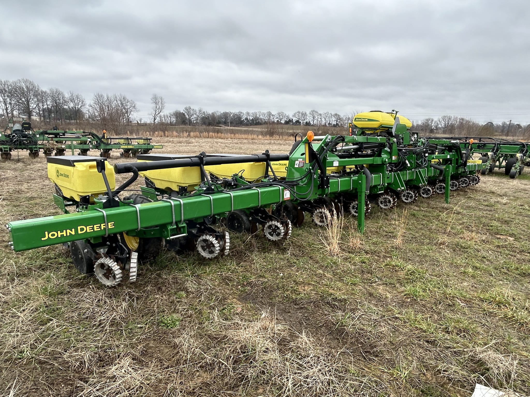 2023 John Deere 1725 Image