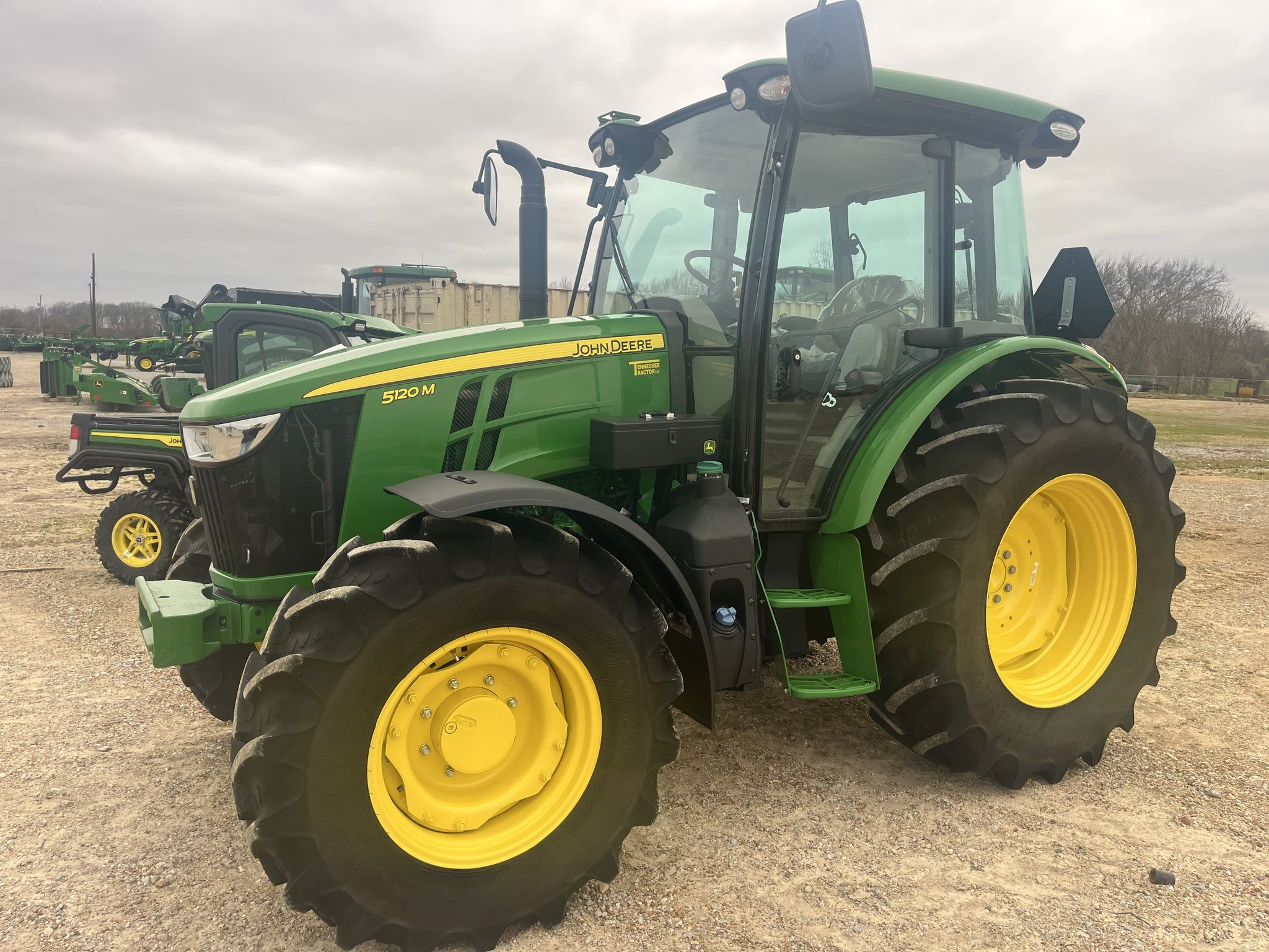 2023 John Deere 5120M Image