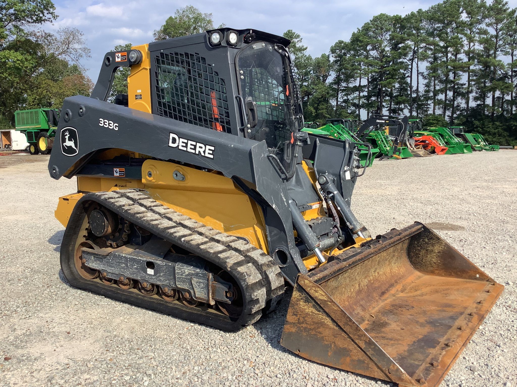 2022 John Deere 333G Image