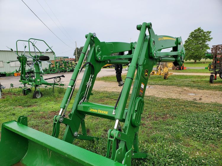 2018 John Deere 620R Image