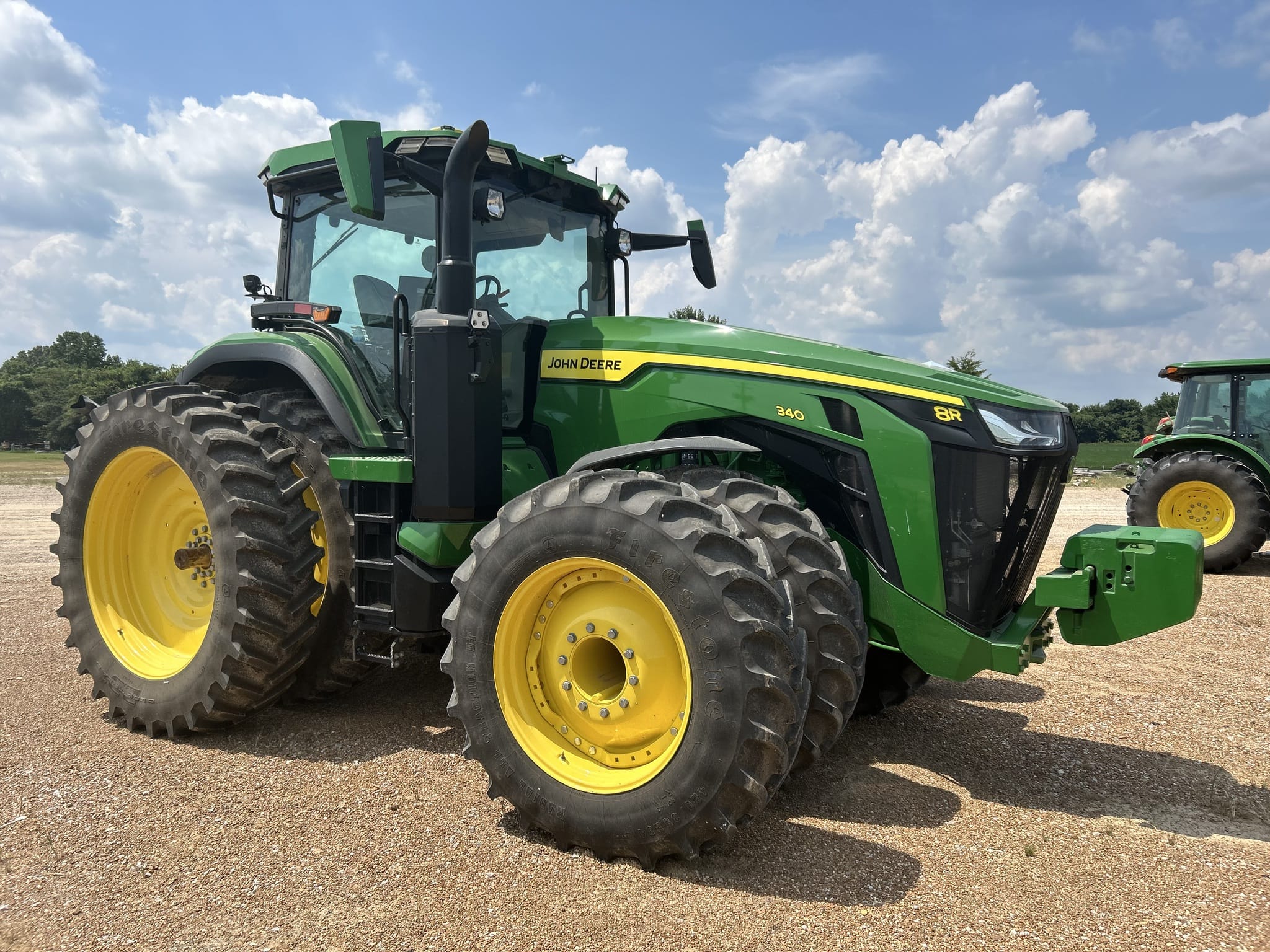 2024 John Deere 8R 340 Image