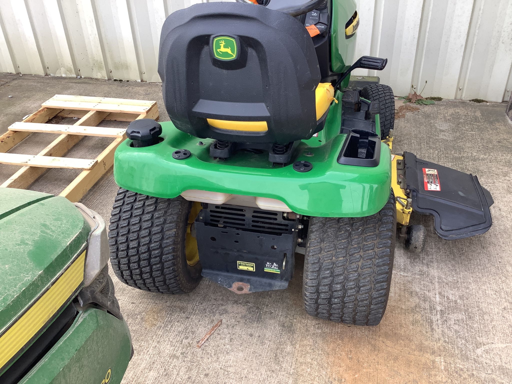 2011 John Deere X320 Image