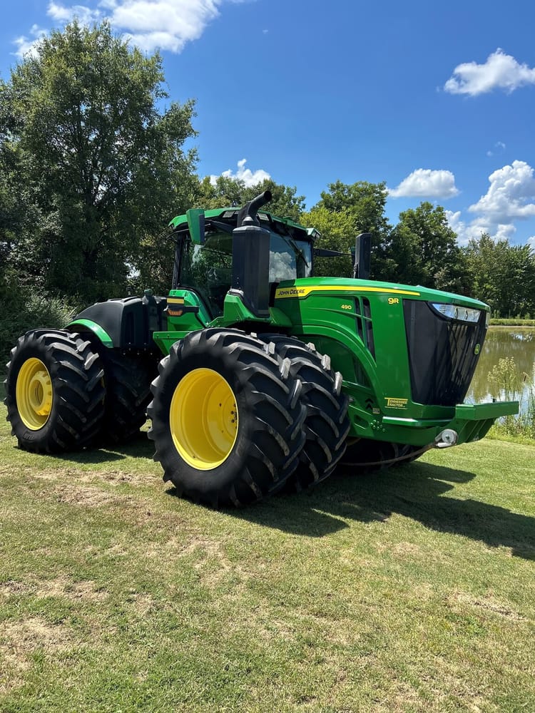 2023 John Deere 9R 490 Image