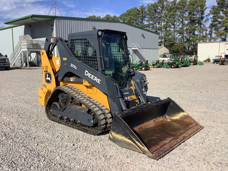 2023 John Deere 317G Image