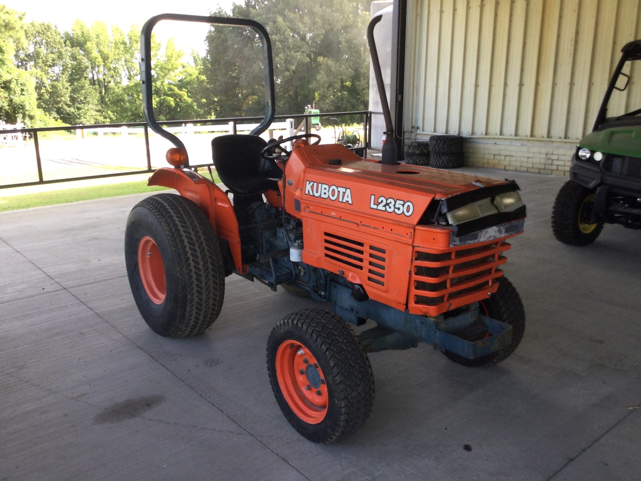 1994 Kubota L2350 Image