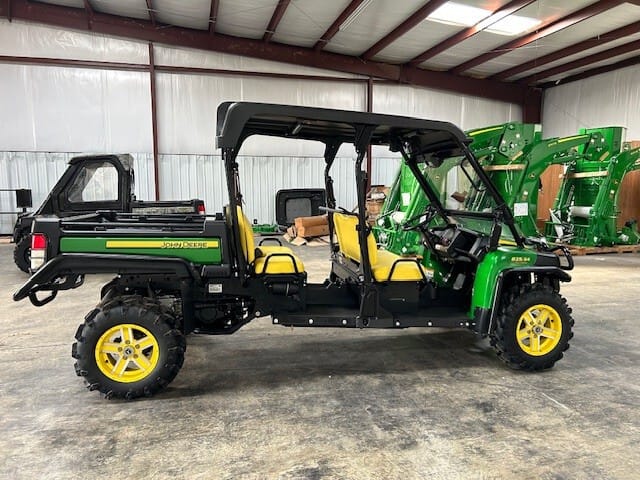 2017 John Deere XUV 825I S4 Image
