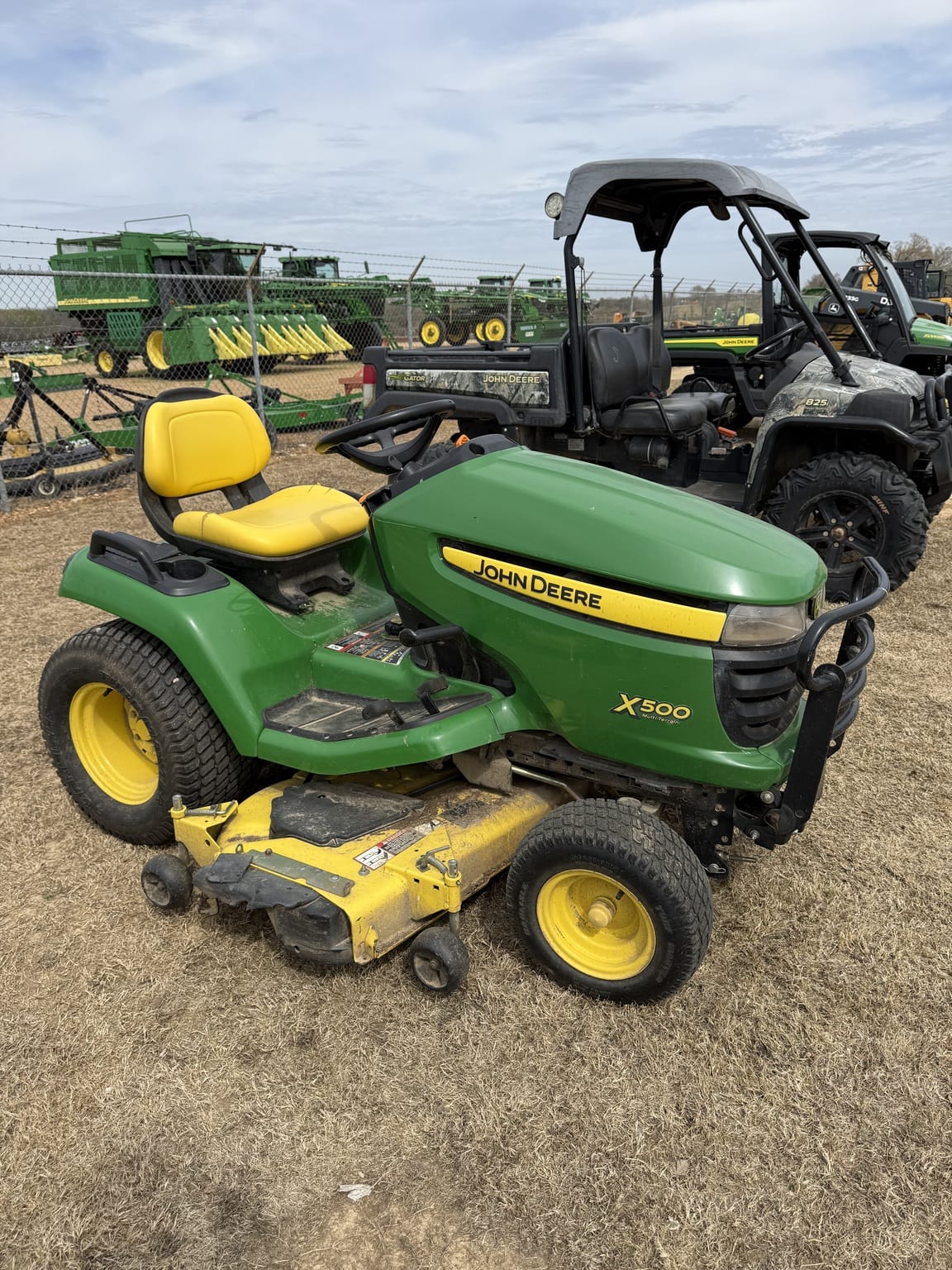 2010 John Deere X500 Image