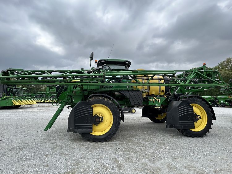 2018 John Deere R4030 Image