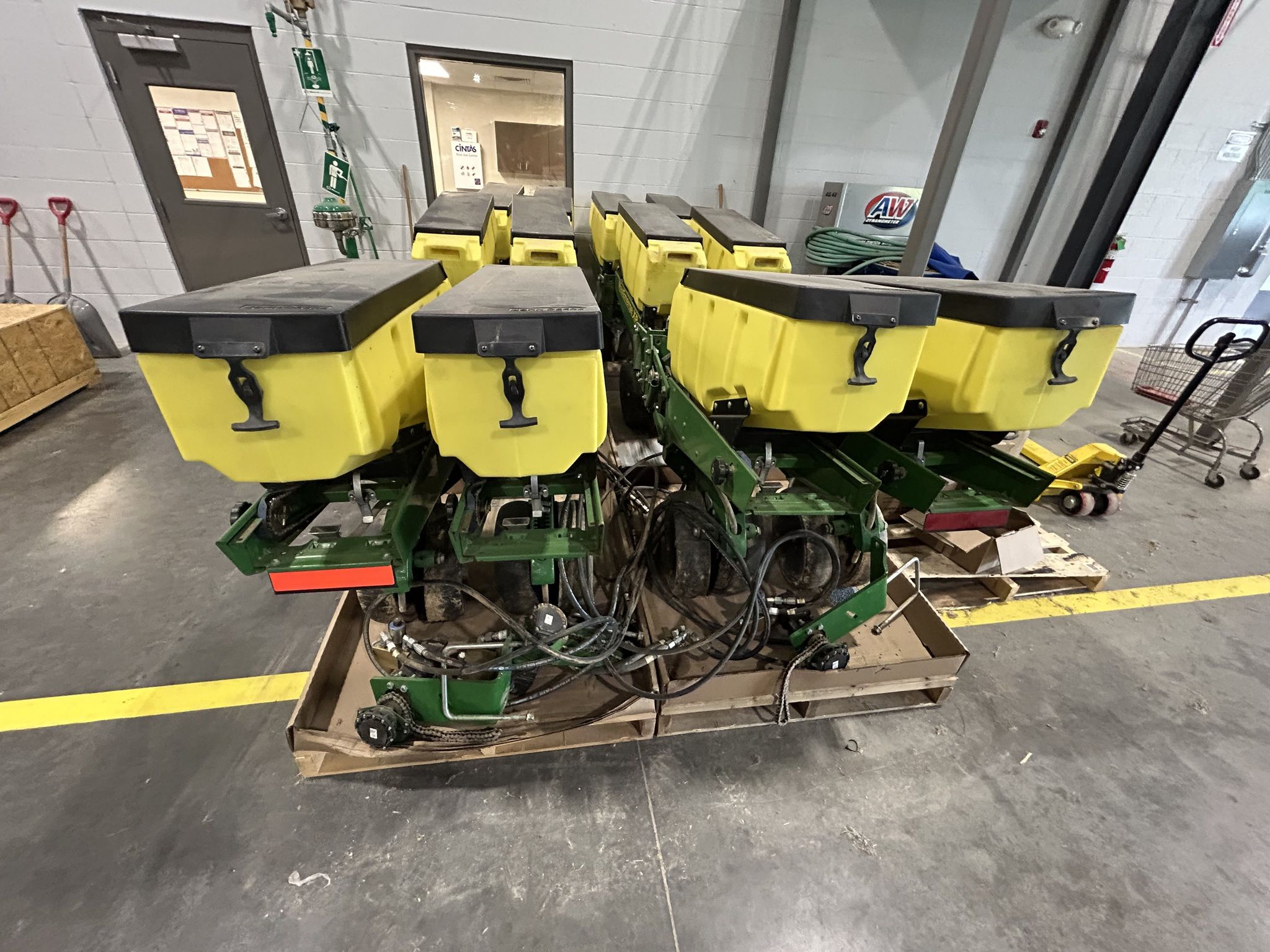 2013 John Deere 1720 Image