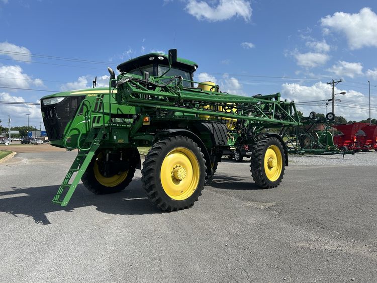 2016 John Deere R4030 Image