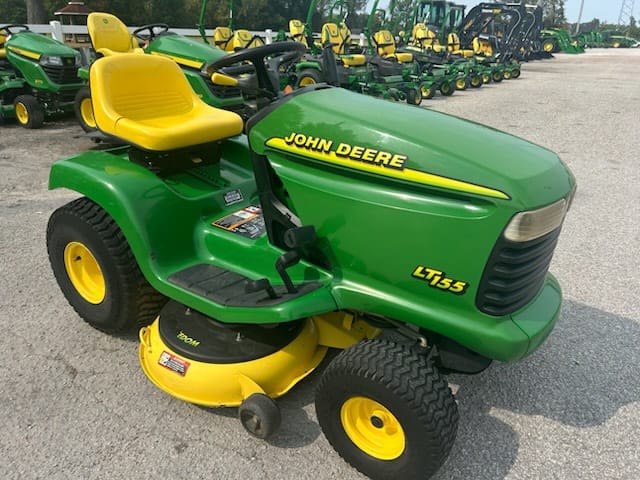 2000 John Deere LT155 Image