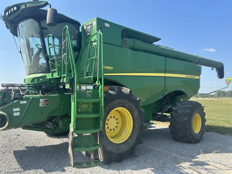 2014 John Deere S680 Image
