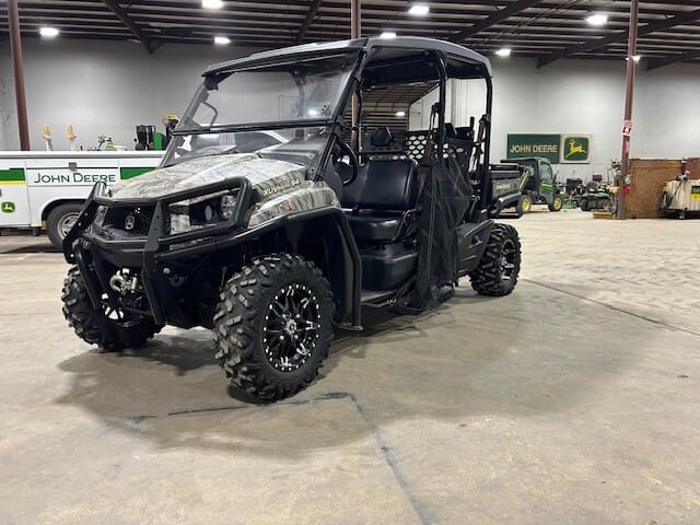 2019 John Deere XUV 590M Image