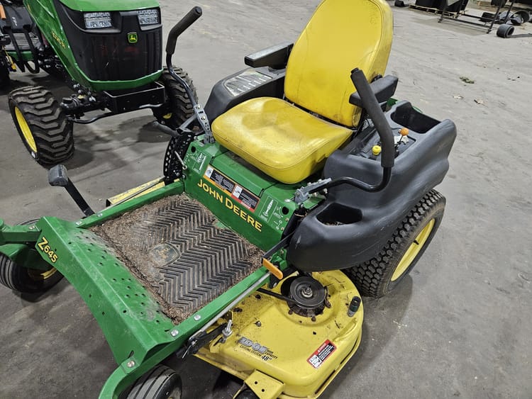 2011 John Deere Z645 Image