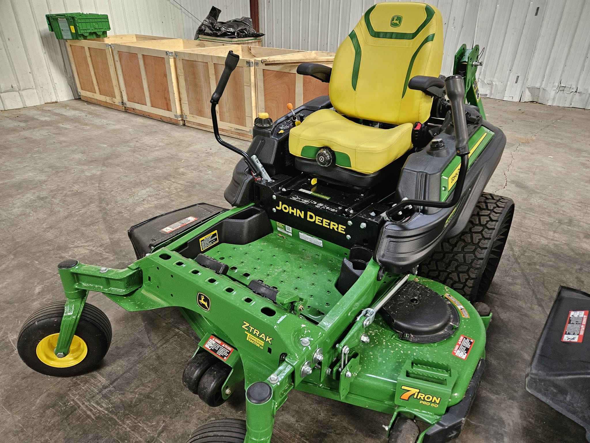 2022 John Deere Z950R Image