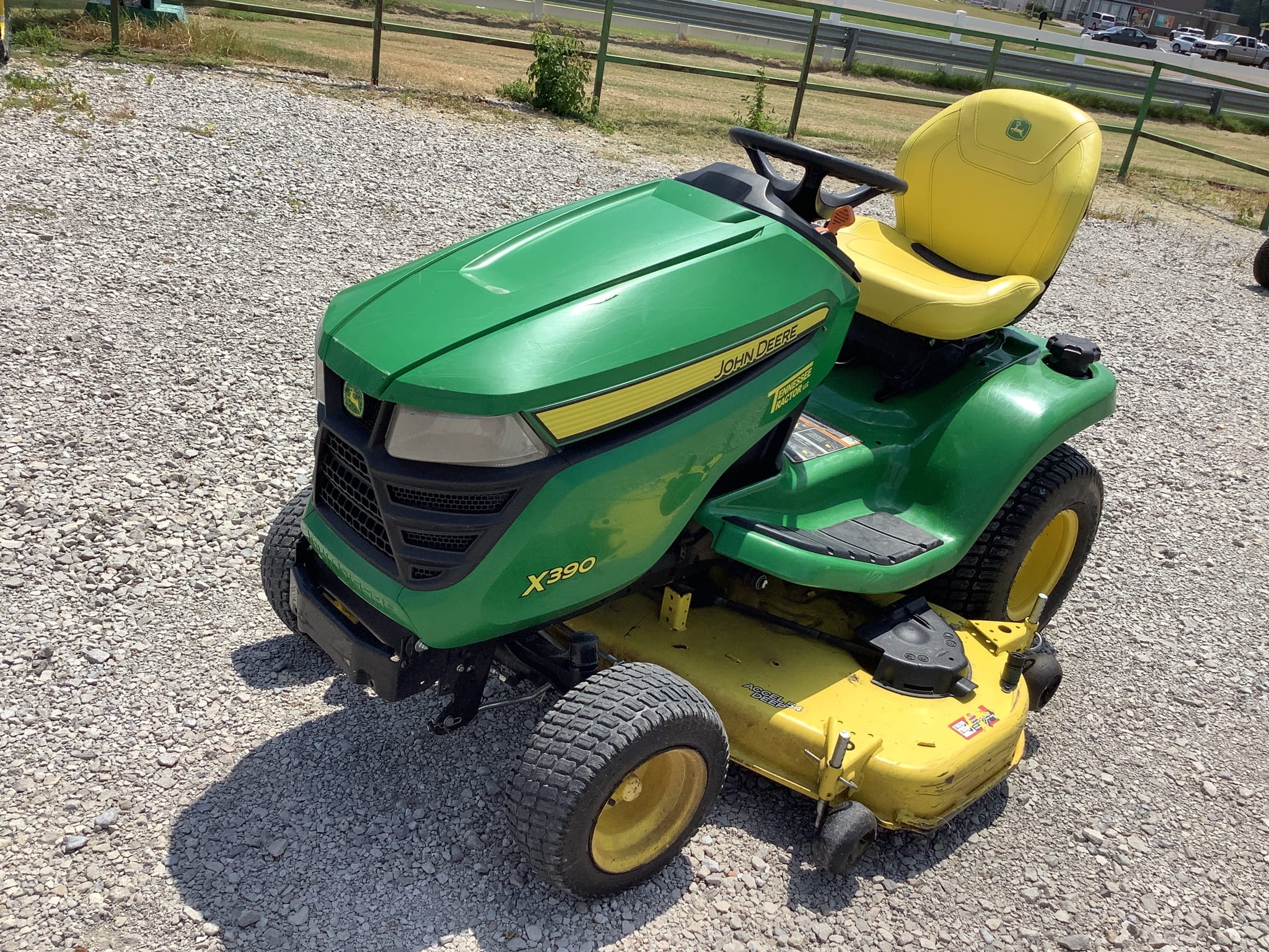 2022 John Deere X390 Image