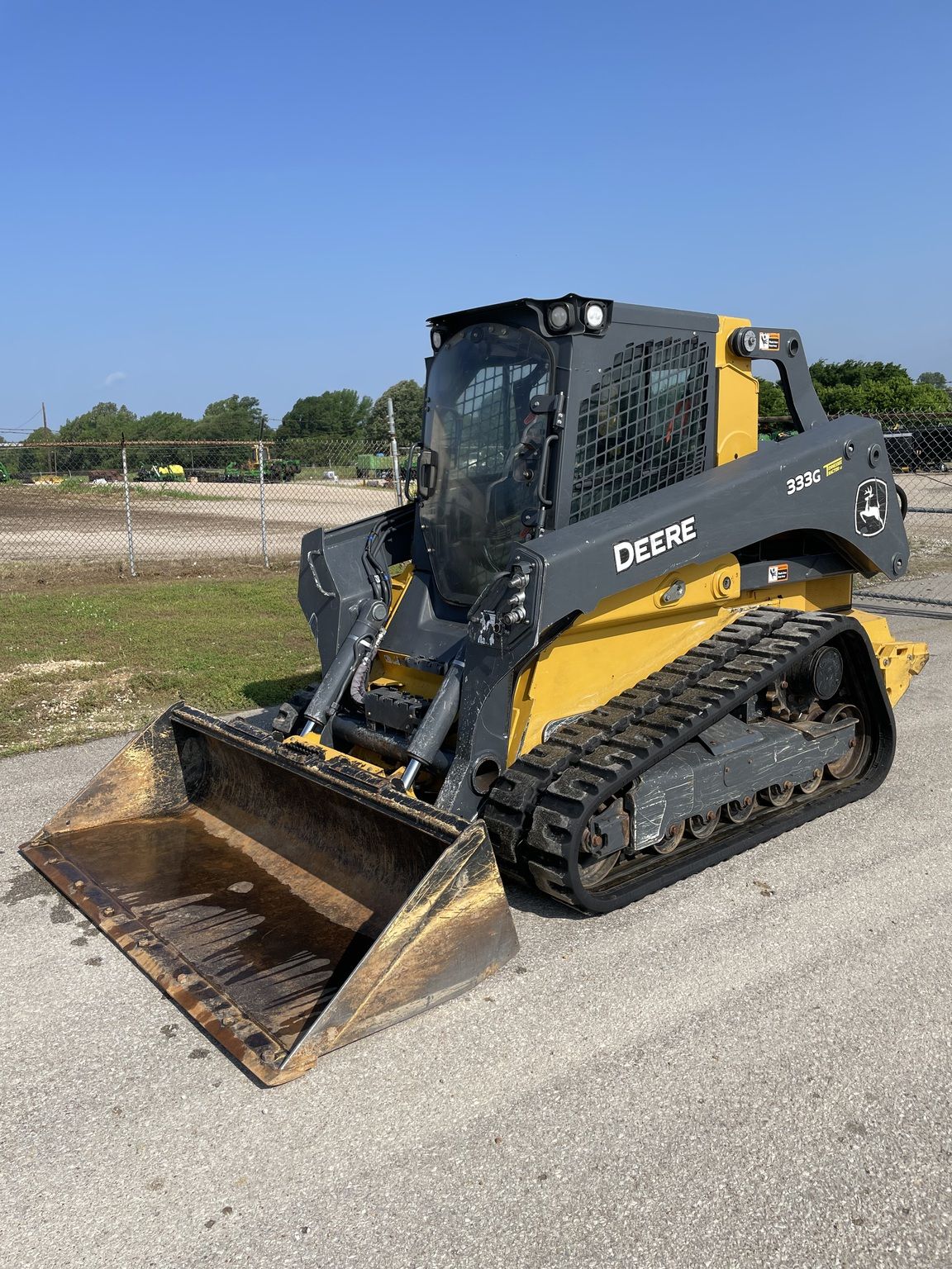 2022 John Deere 333G Image