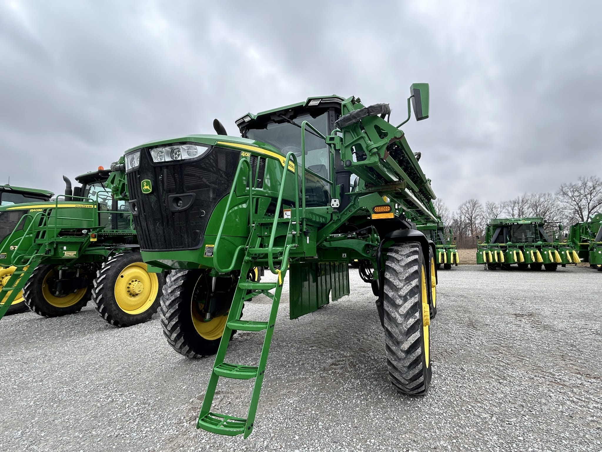2022 John Deere 410R Image