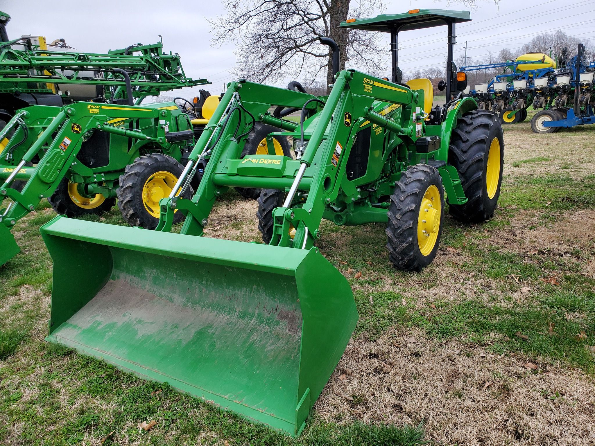 2022 John Deere 5075E Image