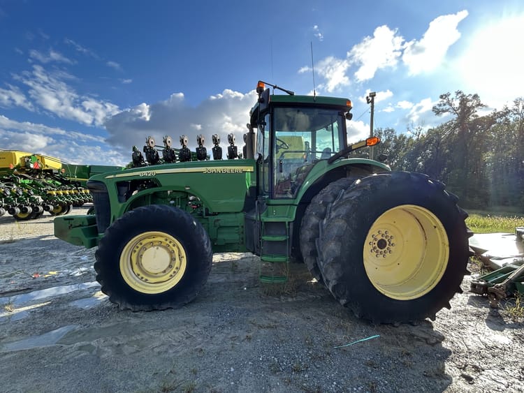 2005 John Deere 8420 Image