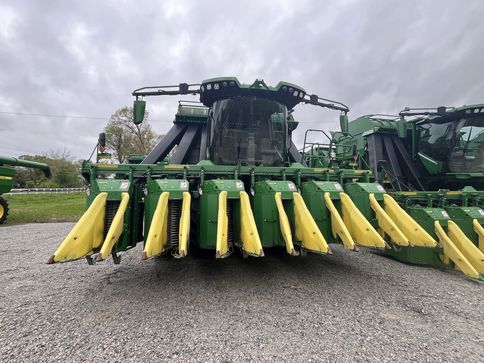 2022 John Deere CP770 Image