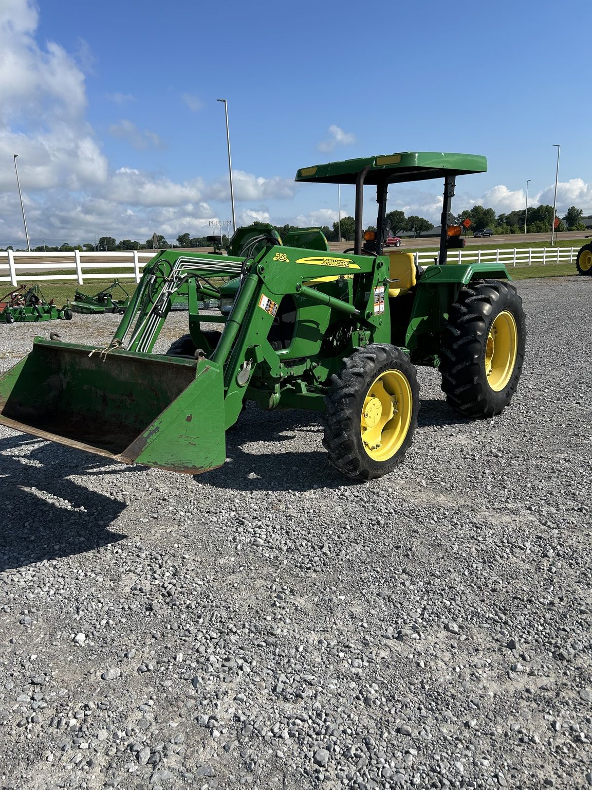 2009 John Deere 5055E Image