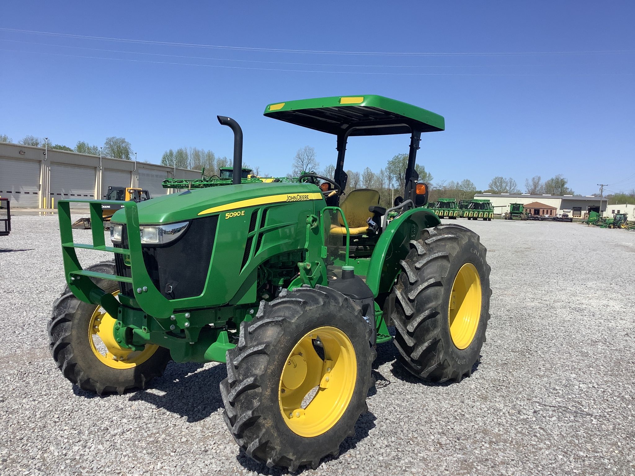 2019 John Deere 5090E Image