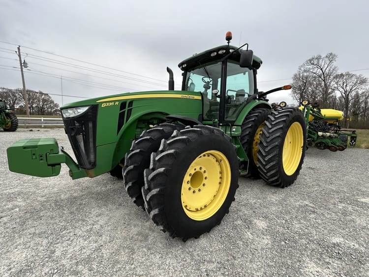 2012 John Deere 8335R Image