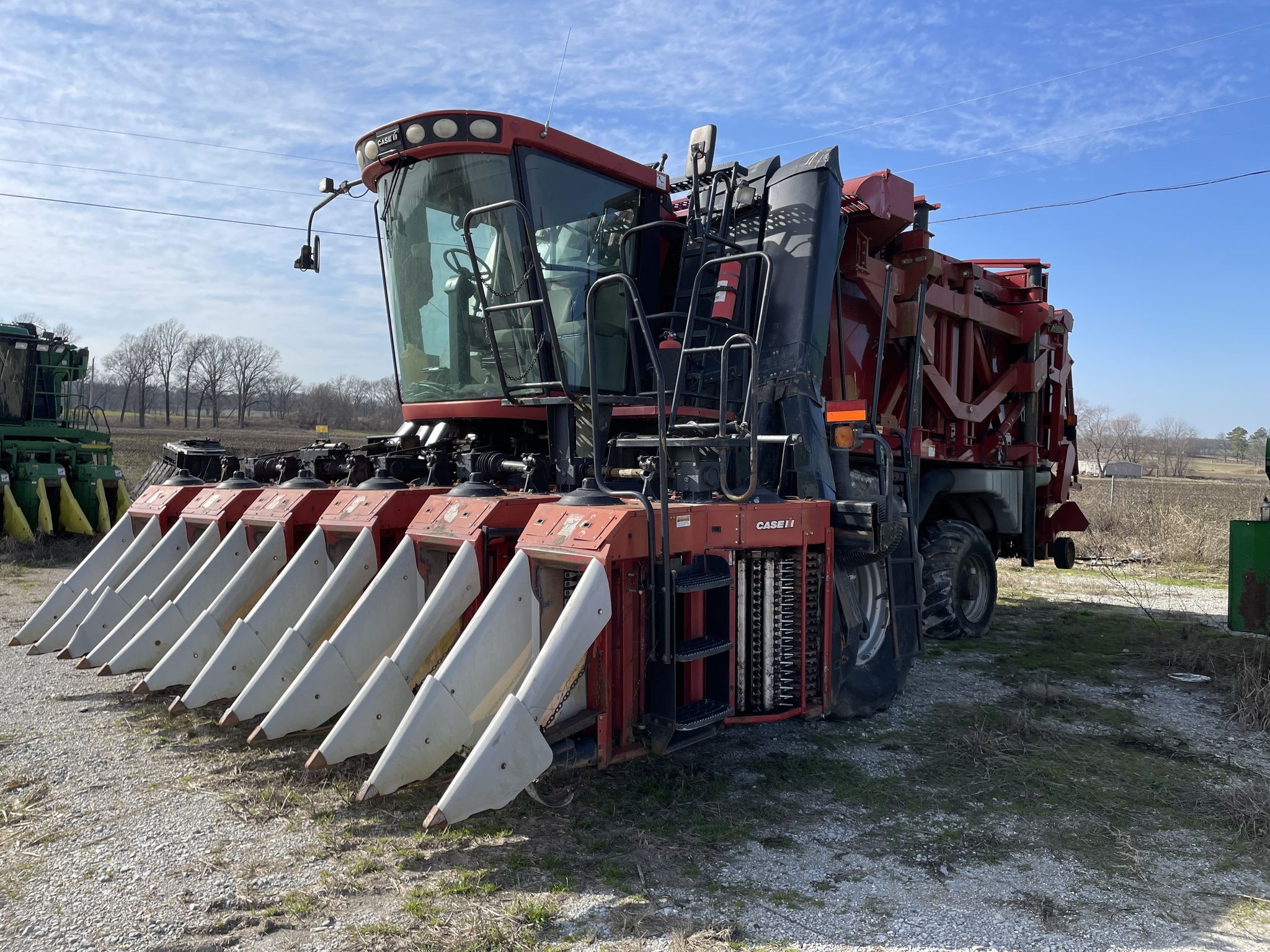 2009 Case IH 625 MBX Image