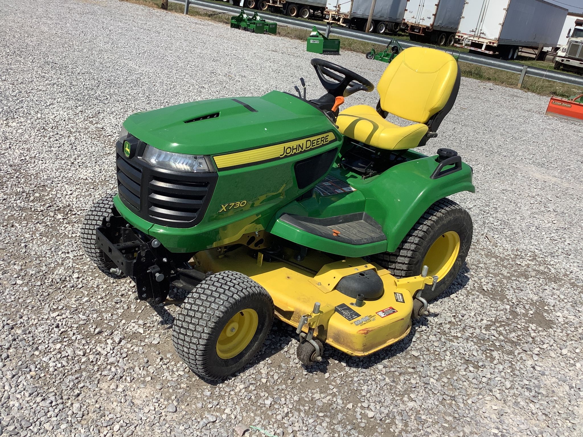 2018 John Deere X730 Image