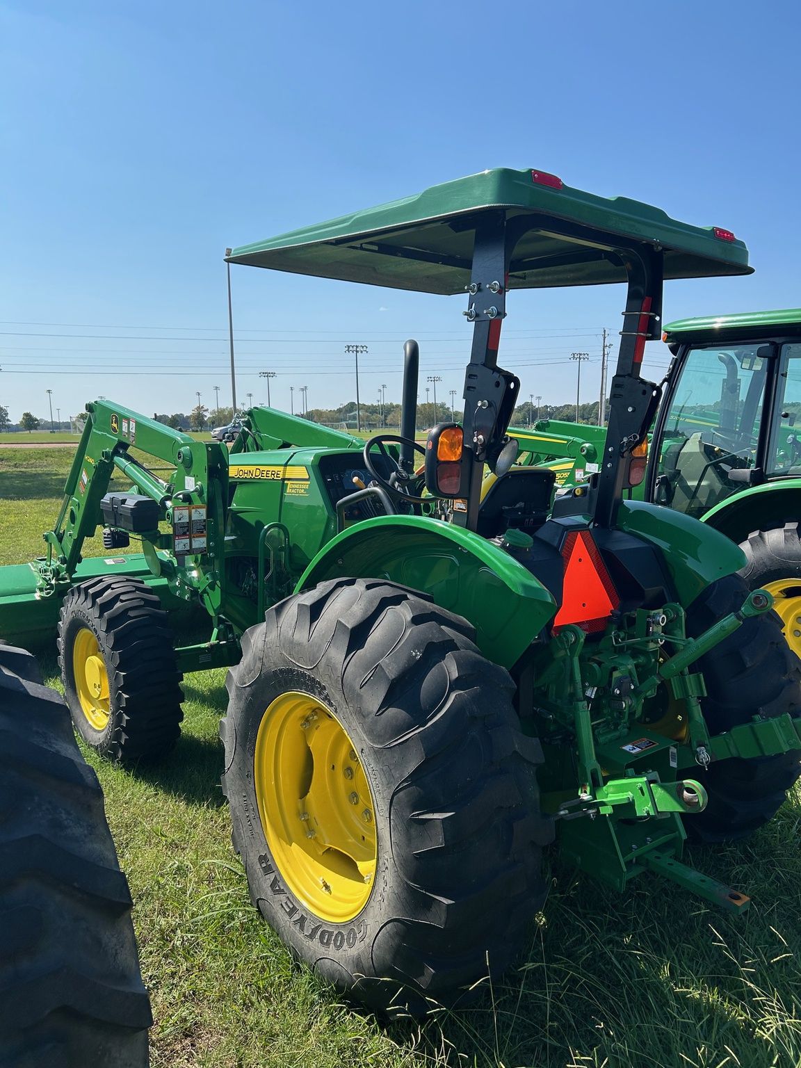 2016 John Deere 5055E Image