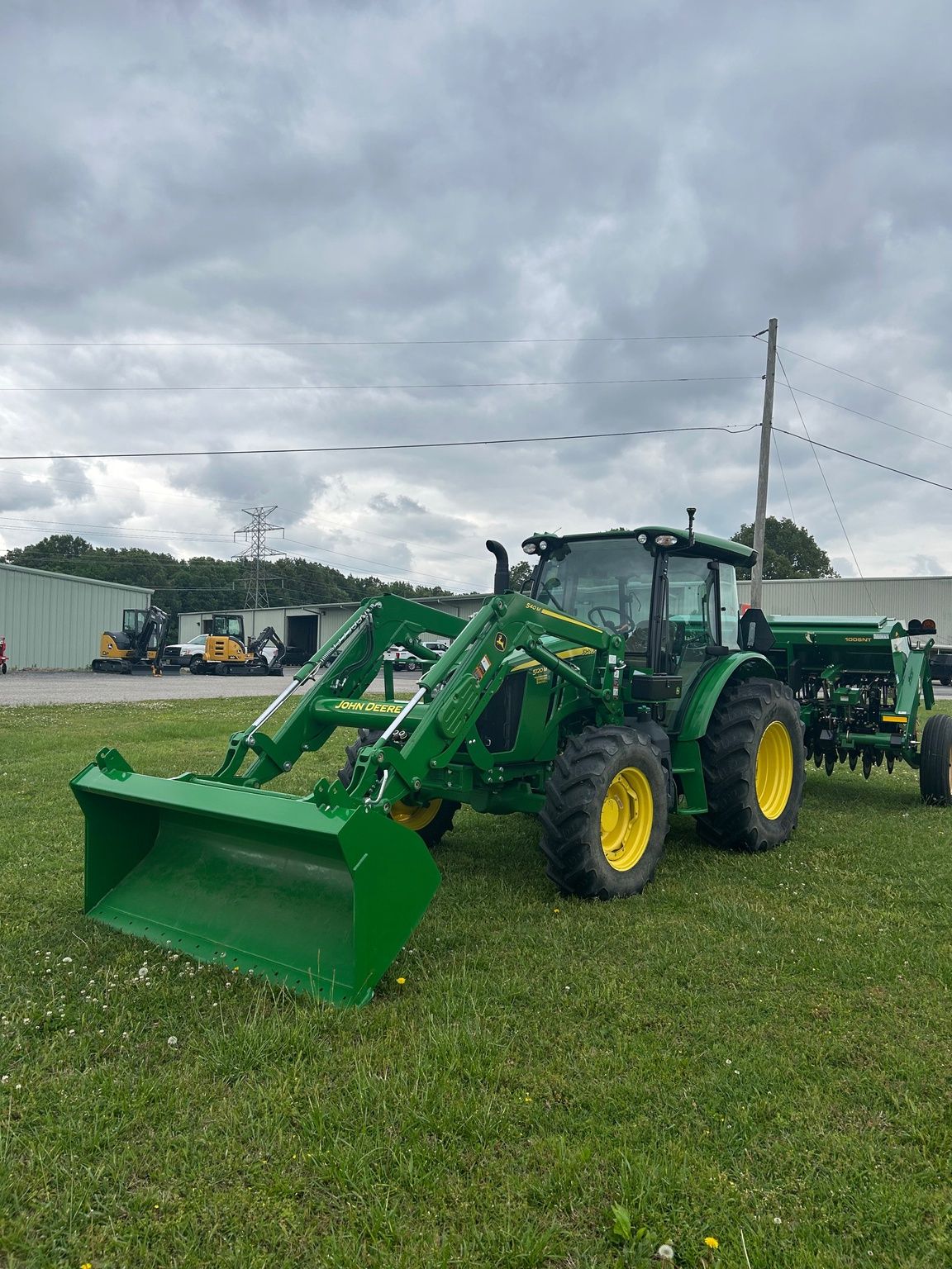 2023 John Deere 5120M Image